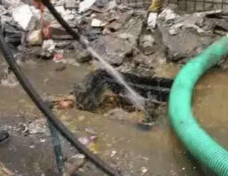 获嘉通下水道的小妙招